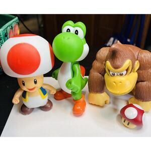 Super Mario Bros. Toy LOT Of 4 - Donkey Kong Yoshi Toad Mini Mushroom Nintendo